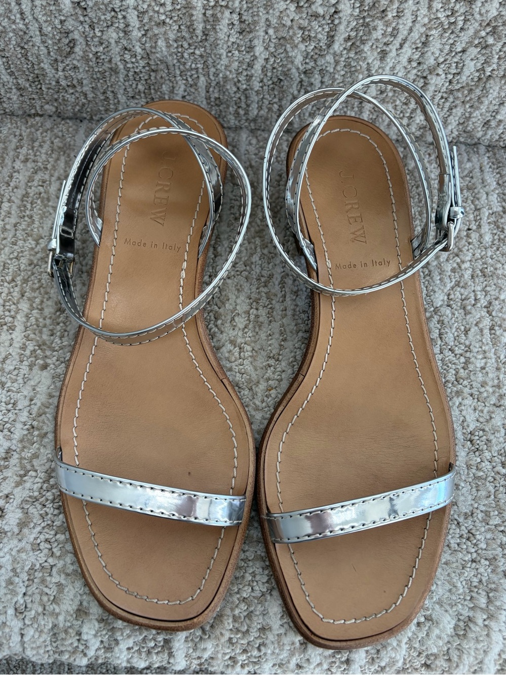 J.Crew silver metallic leather strappy ankle sandals. Size 7.